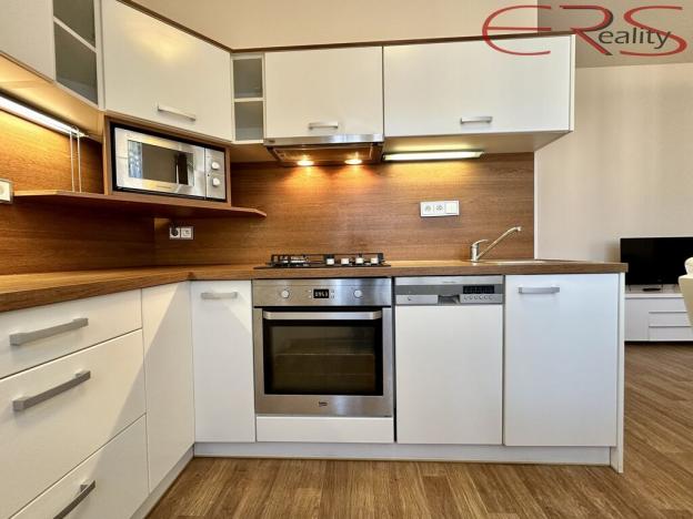 Pronájem bytu 2+kk, Jablonec nad Nisou, Máchova, 44 m2