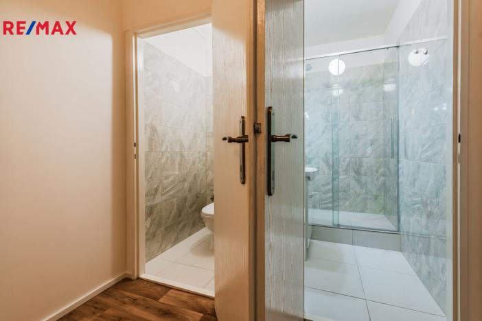 Pronájem bytu 1+kk, Praha - Troja, Sosnovecká, 29 m2