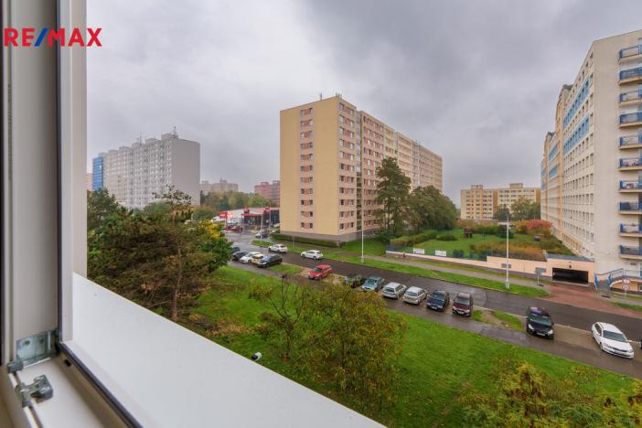 Pronájem bytu 1+kk, Praha - Troja, Sosnovecká, 29 m2