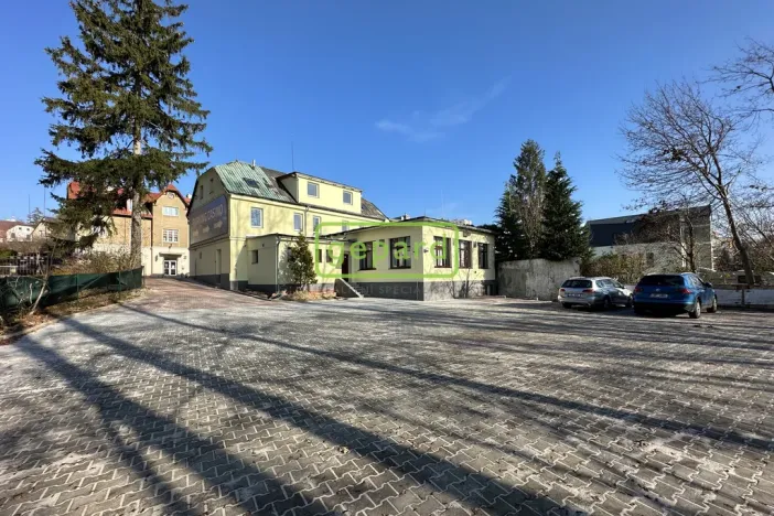 Pronájem obchodního prostoru, Liberec - Liberec XIII-Nové Pavlovice, Generála Svobody, 527 m2