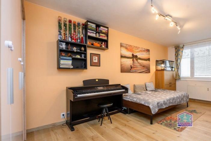 Prodej bytu 2+1, Plzeň - Skvrňany, Vojanova, 65 m2