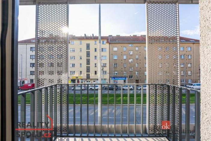 Pronájem bytu 2+kk, Praha - Vysočany, Kolbenova, 53 m2