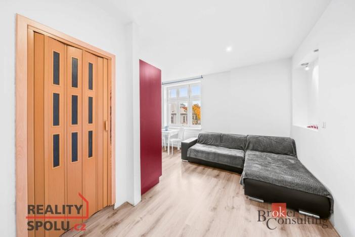 Prodej bytu 2+kk, Plzeň - Jižní Předměstí, Politických vězňů, 57 m2