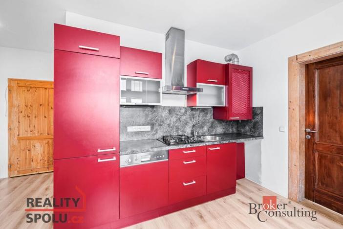 Prodej bytu 2+kk, Plzeň - Jižní Předměstí, Politických vězňů, 57 m2