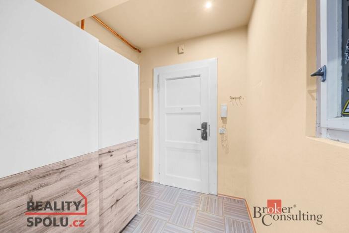 Prodej bytu 2+kk, Plzeň - Jižní Předměstí, Politických vězňů, 57 m2