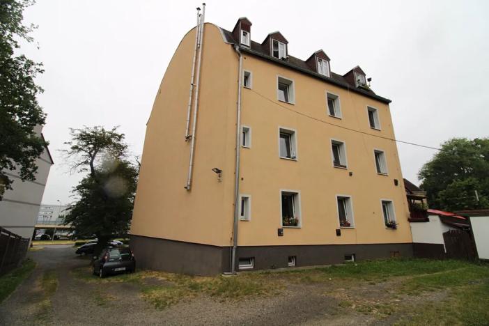 Prodej bytu 2+1, Karlovy Vary, Nejdecká, 61 m2