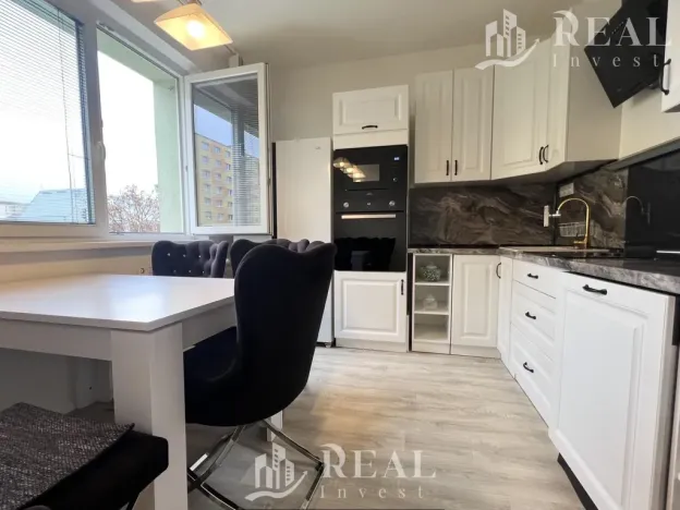 Prodej bytu 2+1, Jirkov, U Stadionu, 60 m2