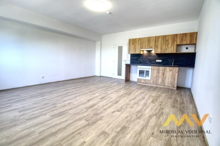 Pronájem bytu 1+kk, Smiřice, Cukrovarská, 40 m2