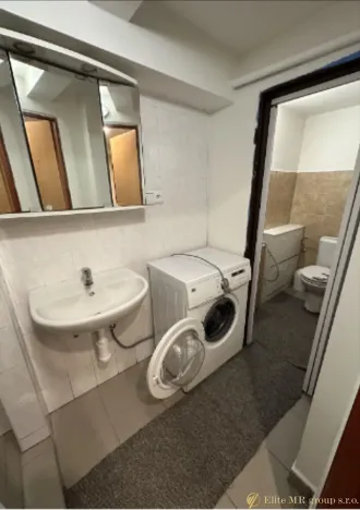 Pronájem kanceláře, Praha - Nusle, Doudlebská, 30 m2