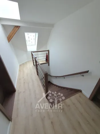 Prodej bytu 1+kk, Jablonec nad Nisou, Anenské náměstí, 61 m2