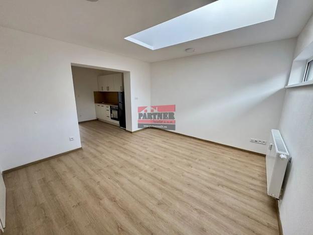 Pronájem bytu 2+1, Bechyně, U Nádraží, 46 m2