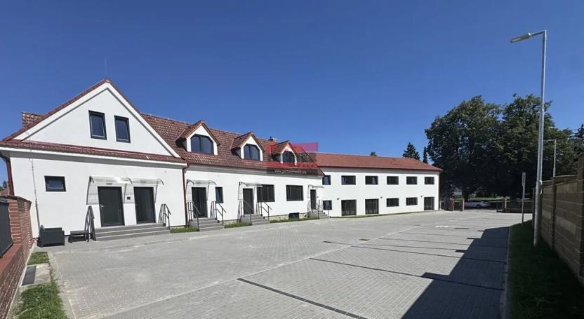 Pronájem bytu 2+1, Bechyně, U Nádraží, 46 m2