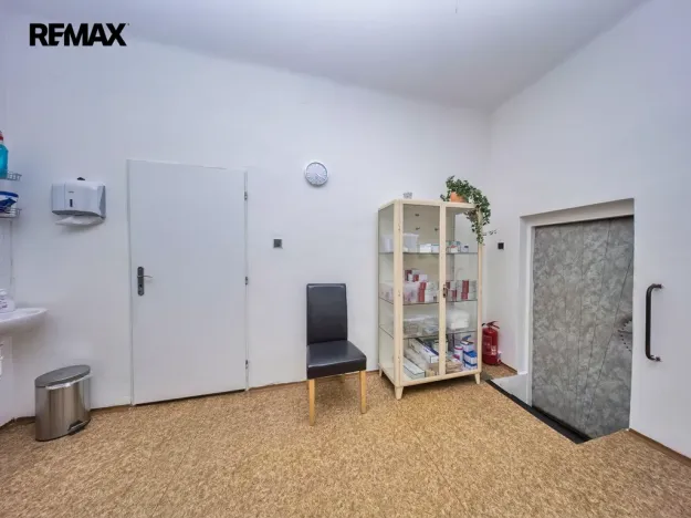 Prodej ordinace, Olomouc - Bělidla, Roháče z Dubé, 92 m2