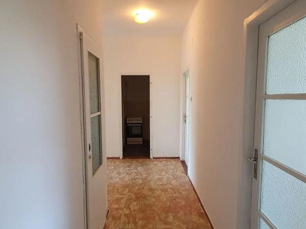 Pronájem bytu 3+1, Hradec Králové, Smetanovo nábřeží, 77 m2