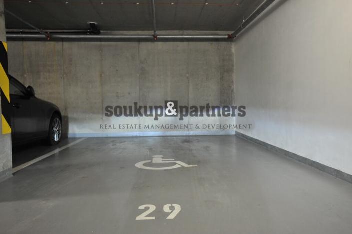 Pronájem bytu 3+kk, Praha, Devonská, 60 m2