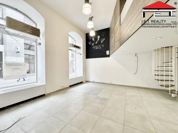 Pronájem obchodního prostoru, Brno - Brno-město, Kobližná, 260 m2