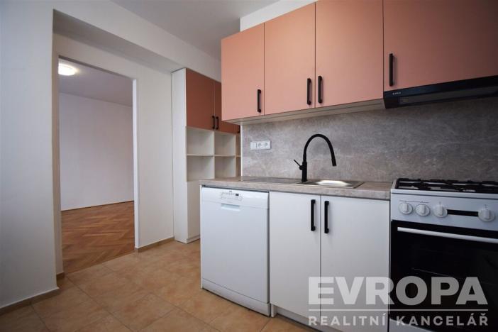 Pronájem bytu 3+1, Kolín - Kolín II, V Břízách, 65 m2