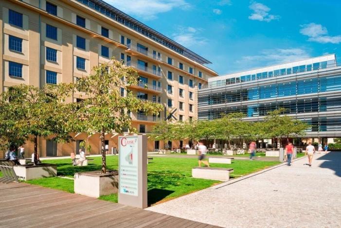 Pronájem kanceláře, Praha - Holešovice, Jankovcova, 603 m2