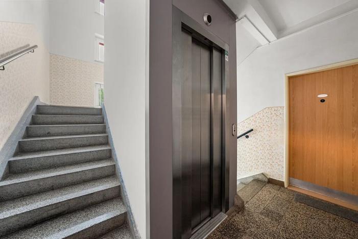 Prodej bytu 2+1, Adamov, Komenského, 55 m2