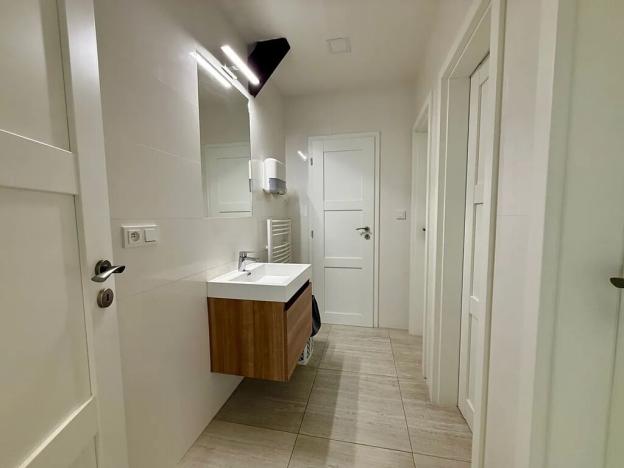 Pronájem kanceláře, Praha - Vinohrady, Mánesova, 360 m2