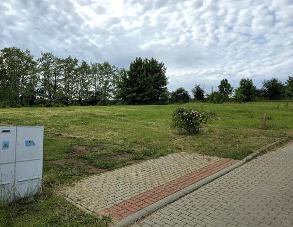 Prodej pozemku pro bydlení, Knovíz, U Kostela, 1312 m2