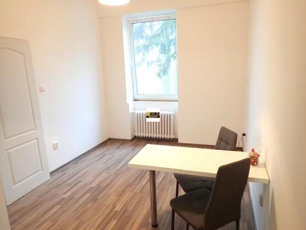 Pronájem bytu 1+1, Železnice, Tyršova, 33 m2