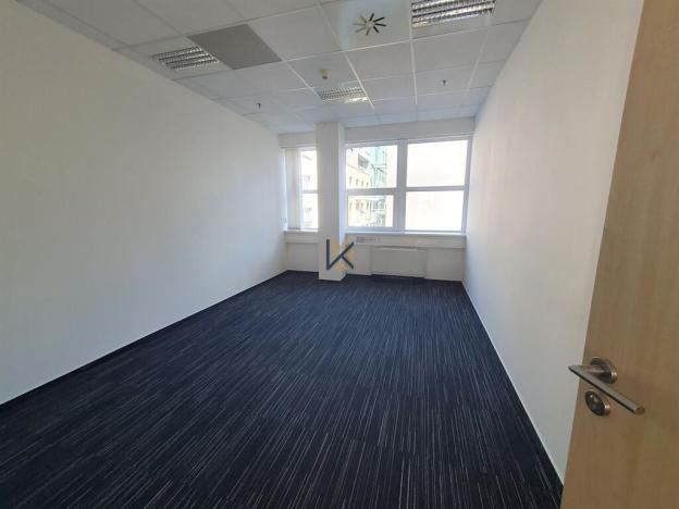 Pronájem kanceláře, Praha, Radlická, 576 m2