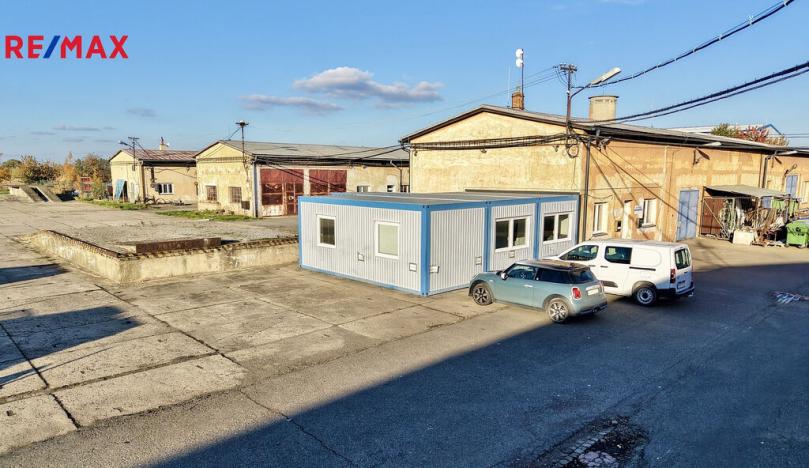 Pronájem komerčního pozemku, Opava, 1650 m2