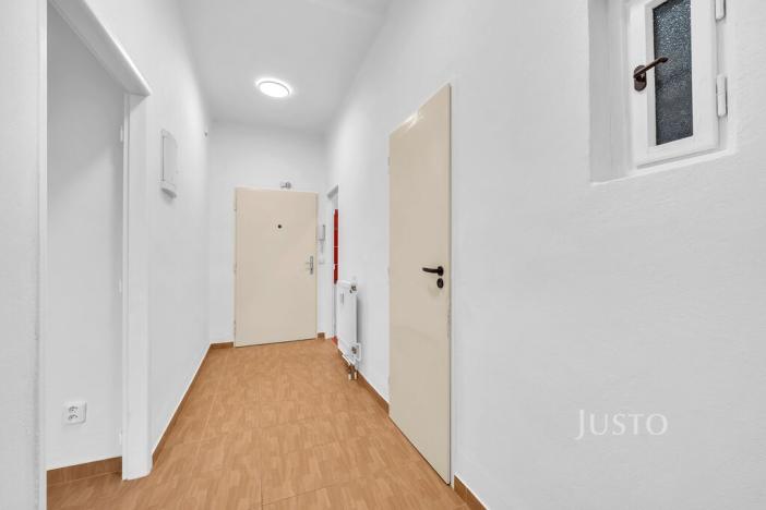 Prodej bytu 2+1, Praha - Strašnice, Na stezce, 40 m2