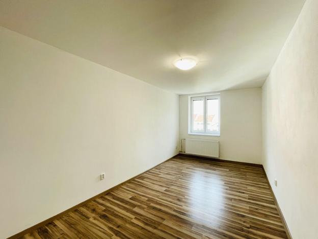 Pronájem bytu 2+1, Uničov, Masarykovo nám., 69 m2