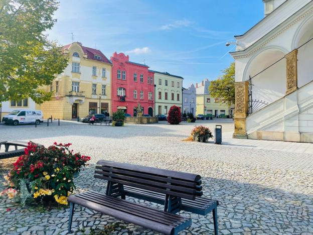 Pronájem bytu 2+1, Uničov, Masarykovo nám., 69 m2