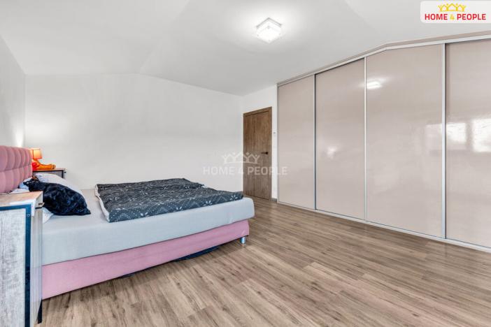Prodej bytu 4+kk, Praha - Koloděje, Podzámecká, 125 m2
