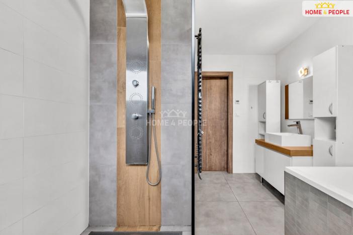 Prodej bytu 4+kk, Praha - Koloděje, Podzámecká, 125 m2