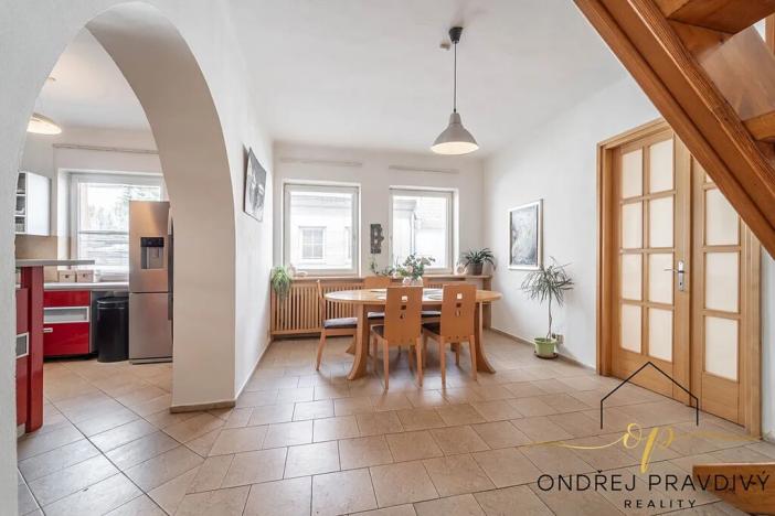 Prodej rodinného domu, Lety, Sokolská, 265 m2