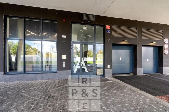 Prodej bytu 2+kk, Praha - Strašnice, Zvěřinova, 58 m2