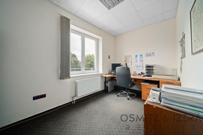Prodej obchodního prostoru, Praha - Dolní Počernice, Nad rybníkem, 223 m2