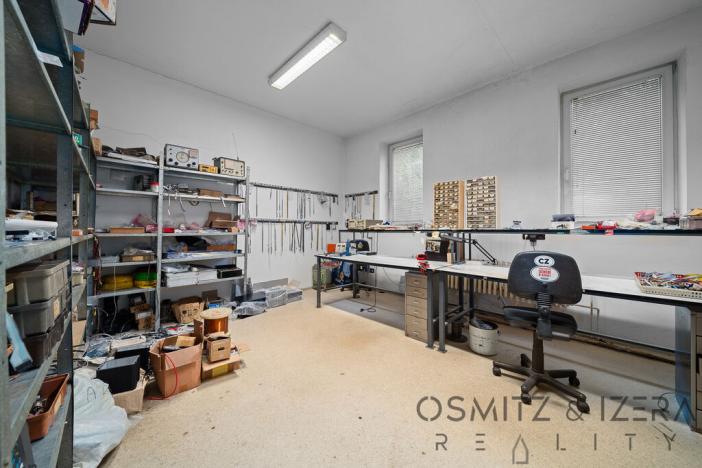 Prodej obchodního prostoru, Praha - Dolní Počernice, Nad rybníkem, 223 m2