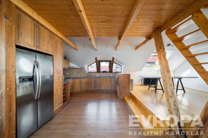 Pronájem bytu 4+kk, Vrchlabí, P. J. Šafaříka, 150 m2