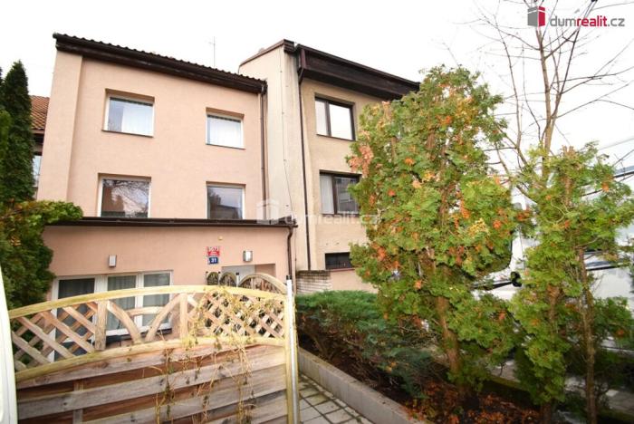 Pronájem bytu 2+kk, Praha - Smíchov, Nad Palatou, 30 m2