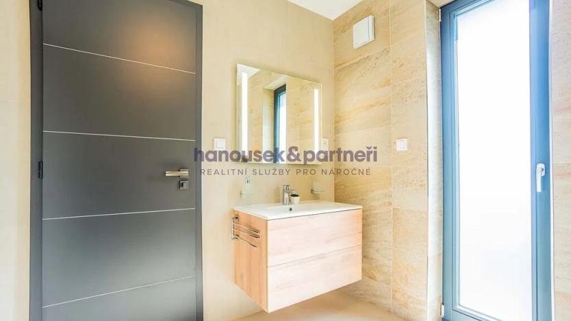 Prodej bytu 4+kk, Volary, 111 m2