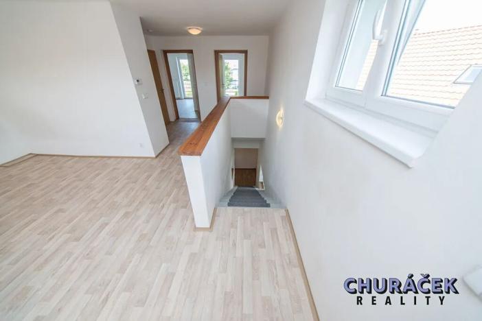 Pronájem bytu 3+kk, Zlatníky-Hodkovice, Vestecká, 66 m2