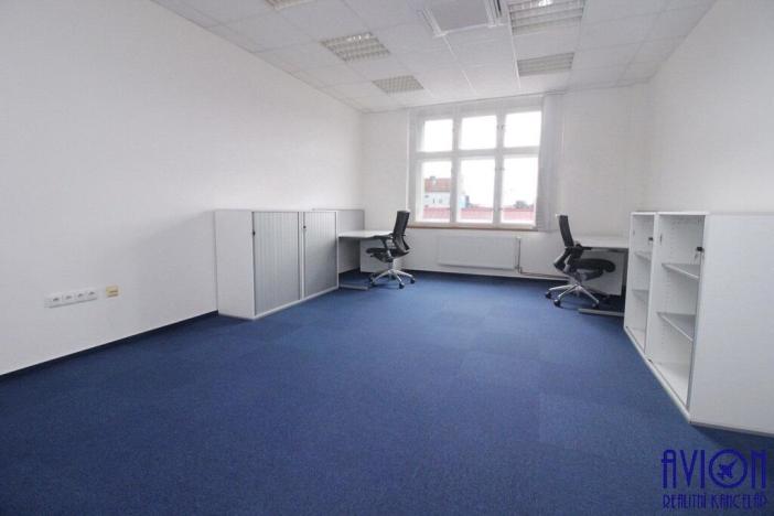 Pronájem kanceláře, Praha - Smíchov, Bozděchova, 107 m2