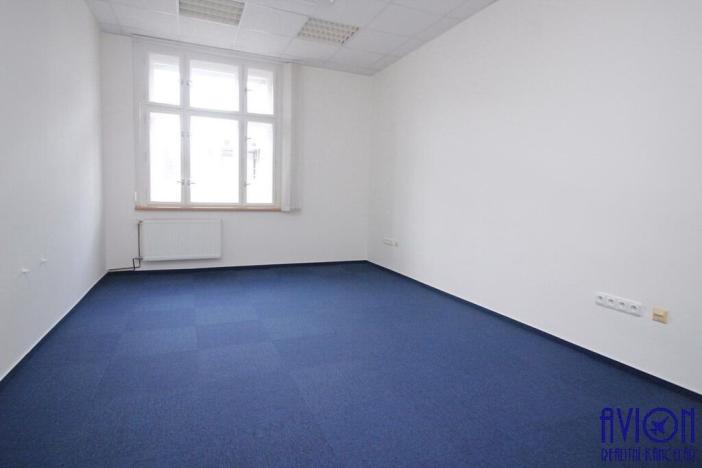 Pronájem kanceláře, Praha - Smíchov, Bozděchova, 107 m2