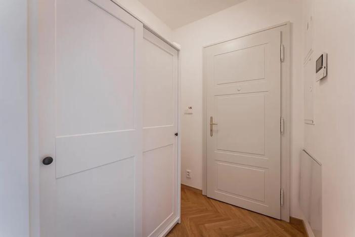 Pronájem bytu 2+kk, Praha - Staré Město, Kozí, 50 m2