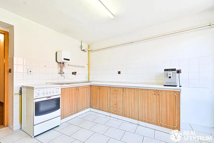 Prodej výrobních prostor, Cetkovice, Velká Strana, 420 m2