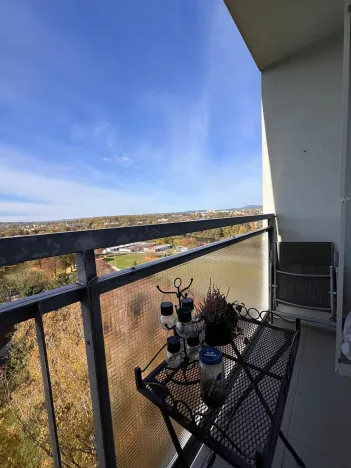 Prodej bytu 3+kk, Karlovy Vary, Západní, 59 m2