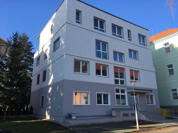 Pronájem bytu 2+kk, Čáslav - Čáslav-Nové Město, Husova, 41 m2