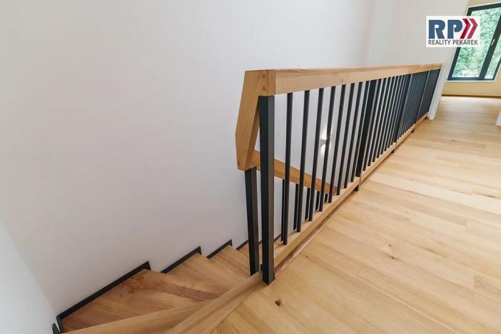 Prodej vily, Praha - Klánovice, U trativodu, 146 m2