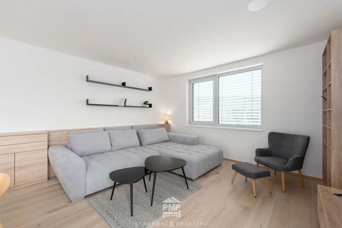 Prodej bytu 4+kk, Nebovidy, 101 m2