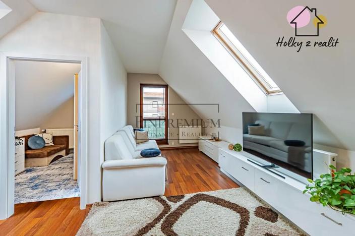 Prodej bytu 3+kk, Jesenice, Lomená, 108 m2